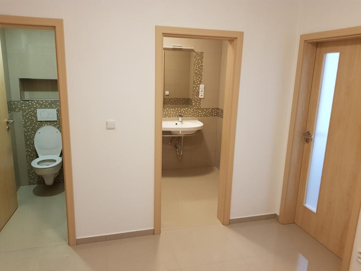 Newly Built Apartment 4 With Balcony Near Center Brno Exteriör bild